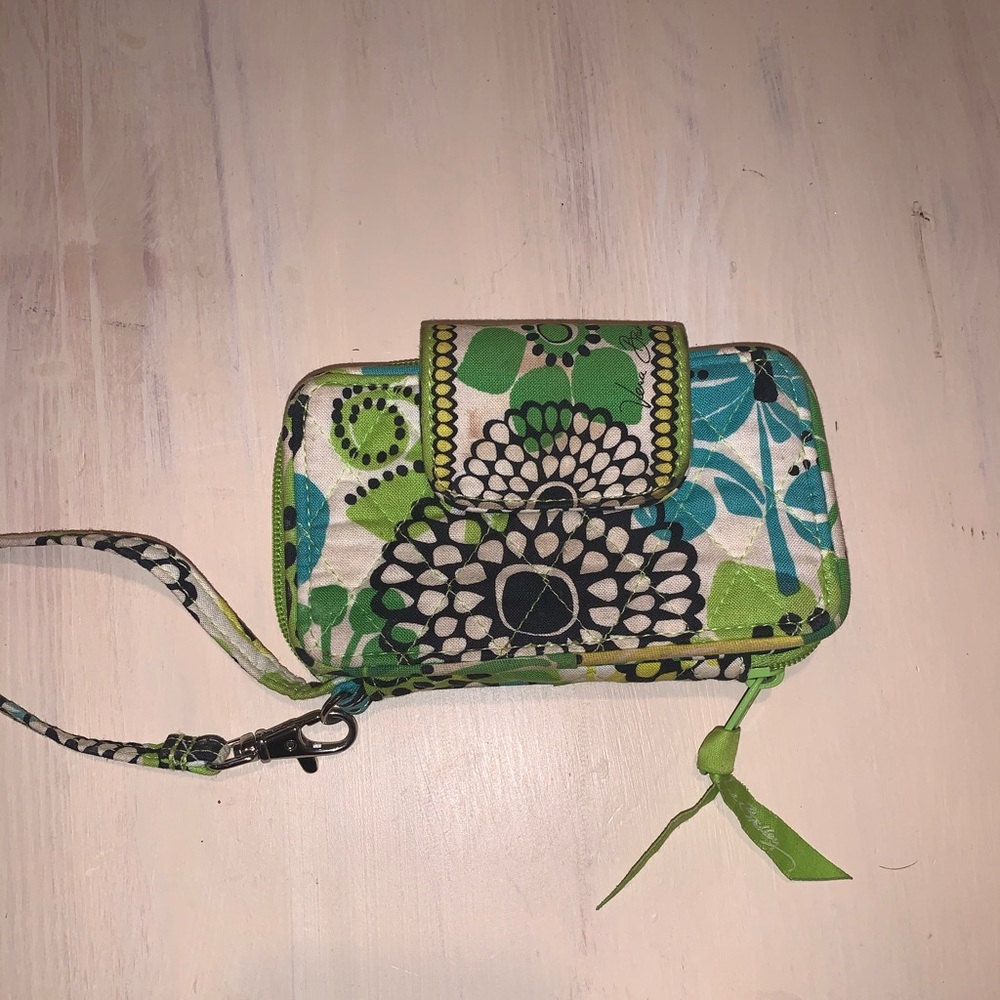 VERA BRADLEY WRISTLIT